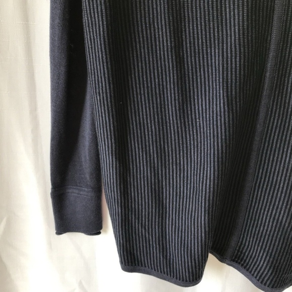 lululemon iconic wrap Blue Black Stripe Sweater Pullover cross over size 8 - Picture 11 of 12